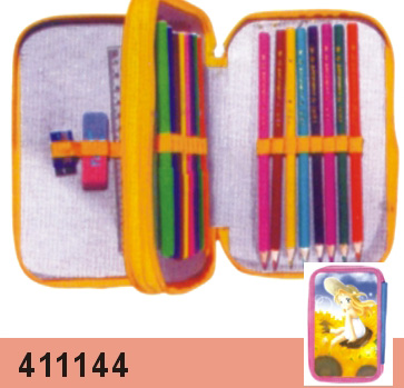 411144->>STATIONERY SET>>PENCIL BAG WITH STATIONERY