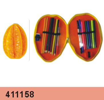 411158->>STATIONERY SET>>PENCIL BAG WITH STATIONERY